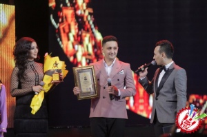 "Мавсум хитлари" тақдимот маросимидан фоторепортаж