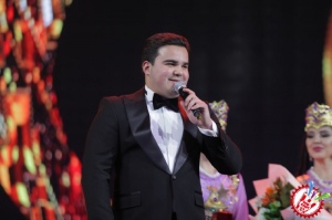 "Мавсум хитлари" тақдимот маросимидан фоторепортаж