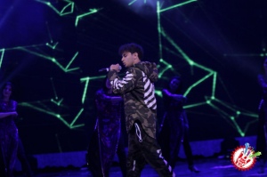 "Тарона шоу" галаконцертидан фоторепортаж