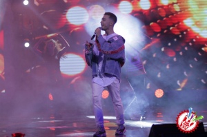 "Тарона шоу" галаконцертидан фоторепортаж