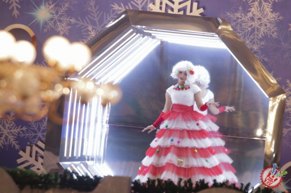 Муниса Ризаеванинг "Янги йил эртаги" номи яккахон концерт дастуридан фоторепортаж