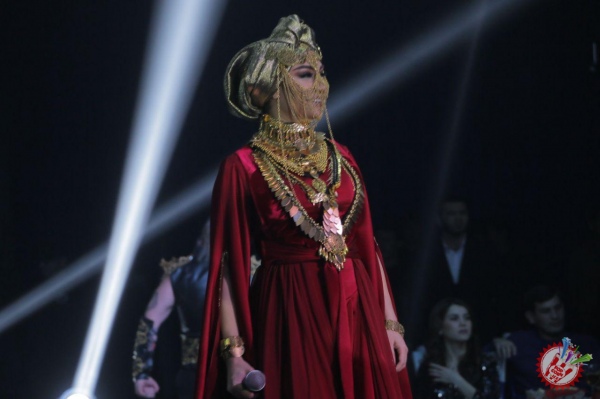 Муниса Ризаеванинг "Янги йил эртаги" номи яккахон концерт дастуридан фоторепортаж