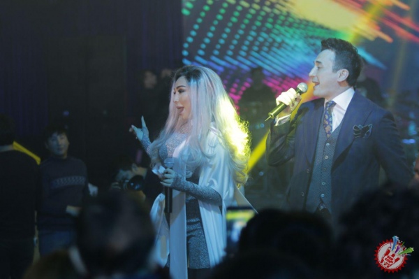 Муниса Ризаеванинг "Янги йил эртаги" номи яккахон концерт дастуридан фоторепортаж