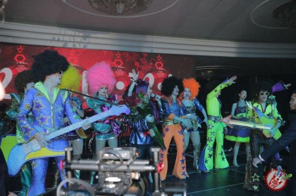 Муниса Ризаеванинг "Янги йил эртаги" номи яккахон концерт дастуридан фоторепортаж