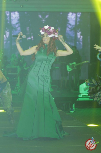 Муниса Ризаеванинг "Янги йил эртаги" номи яккахон концерт дастуридан фоторепортаж