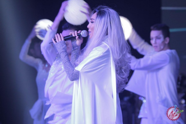 Муниса Ризаеванинг \"Янги йил эртаги\"