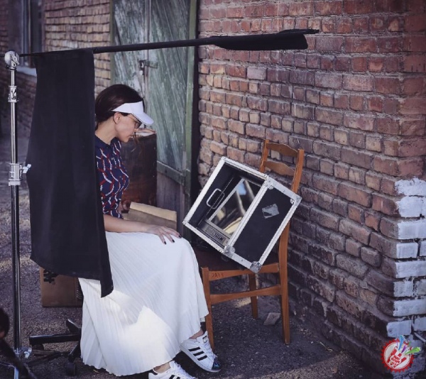 Лола ижодий фаолиятлари турини кенгайтирди