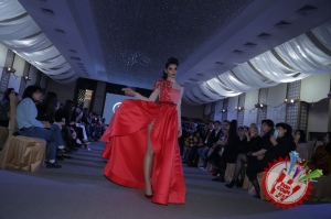 Нариман Григорян навбатдаги либослари коллекциясини тақдим қилди