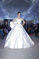 Нариман Григорян навбатдаги либослари коллекциясини тақдим қилди