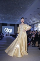 Нариман Григорян навбатдаги либослари коллекциясини тақдим қилди