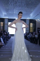 Нариман Григорян навбатдаги либослари коллекциясини тақдим қилди