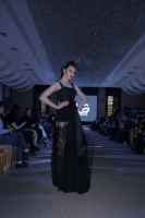 Нариман Григорян навбатдаги либослари коллекциясини тақдим қилди