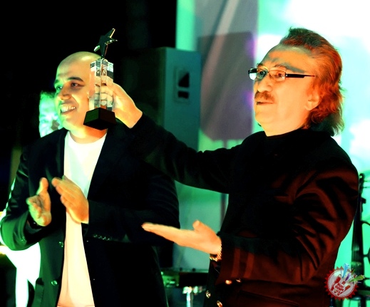 “ЎЗБЕККОНЦЕРТ” ДАВЛАТ МУАССАСАСИДА ФАОЛ САНЪАТ ВАКИЛЛАРИ ТАҚДИРЛАНДИ