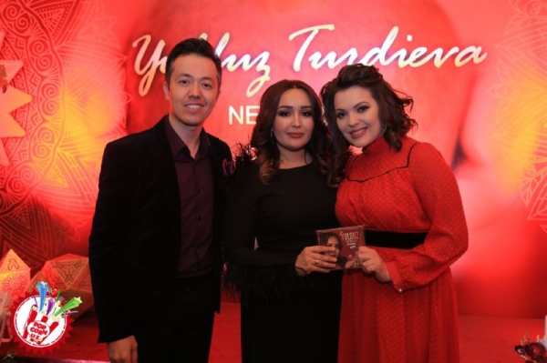 Юлдуз Турдиева илк альбом тақдимотини ўтказди