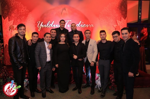 Юлдуз Турдиева илк альбом тақдимотини ўтказди