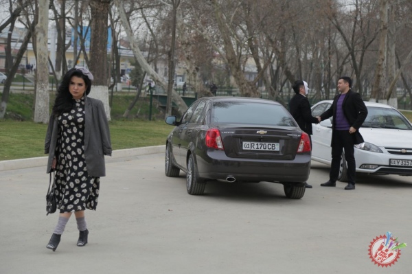 Нилуфар Усмонова янги клип суратга олдирди