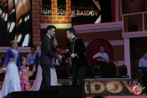 БУНЁДБЕК САИДОВНИНГ ЯККАХОН КОНЦЕРТ ДАСТУРИ БЎЛИБ ЎТМОҚДА
