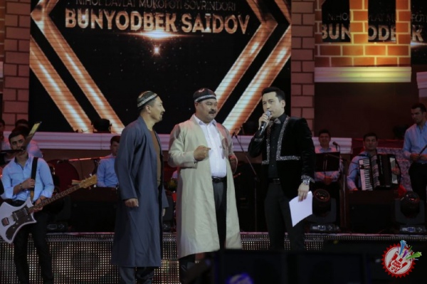 БУНЁДБЕК САИДОВНИНГ ЯККАХОН КОНЦЕРТ ДАСТУРИ БЎЛИБ ЎТМОҚДА