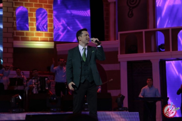 БУНЁДБЕК САИДОВНИНГ ЯККАХОН КОНЦЕРТ ДАСТУРИ БЎЛИБ ЎТМОҚДА