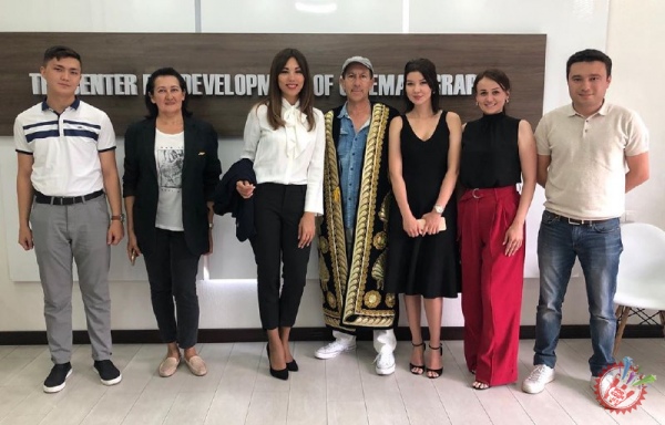 «Mortal Combat» империяси асосчиси Ўзбекистонда