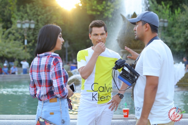 Афруз гуруҳи янги ижод маҳсули устида иш бошлади