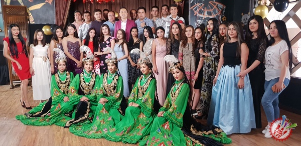 Бунёдбек Саидов хоразмча қўшиғига замонавий клип суратга олдирди