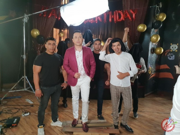 Бунёдбек Саидов хоразмча қўшиғига замонавий клип суратга олдирди