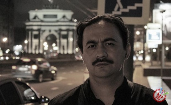 Кинорежиссёр Ёлқин Тўйчиев “Эврилиш” номли бадиий фильм суратга олмоқда.