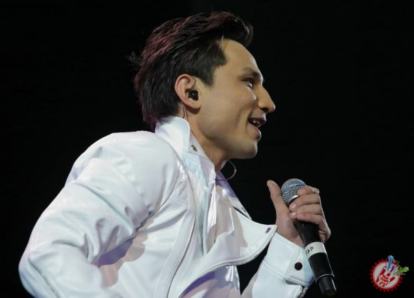 Афруз гуруҳи 17 йиллик ҳисобот концертини тақдим этди