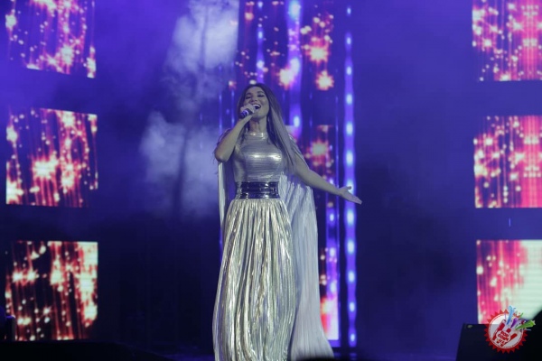 Тарона шоу янги йил галаконцерти бўлиб ўтди