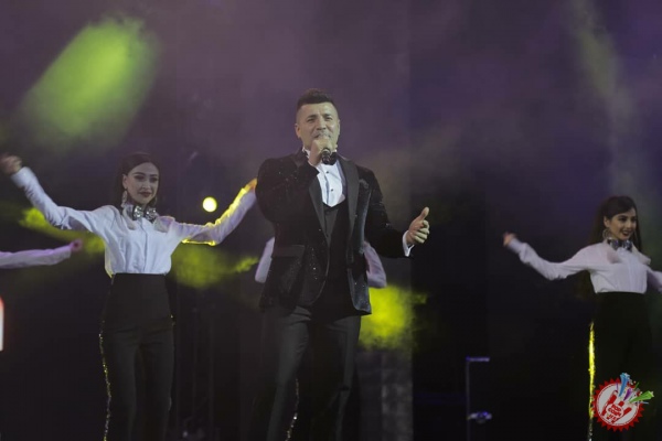 Тарона шоу янги йил галаконцерти бўлиб ўтди