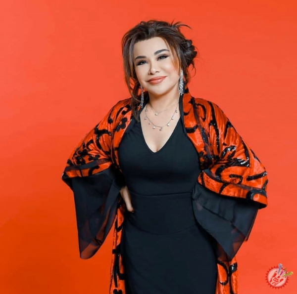 Юлдуз Усмоновадан  саратонга чалинган болалар кутилмаган сюрприз