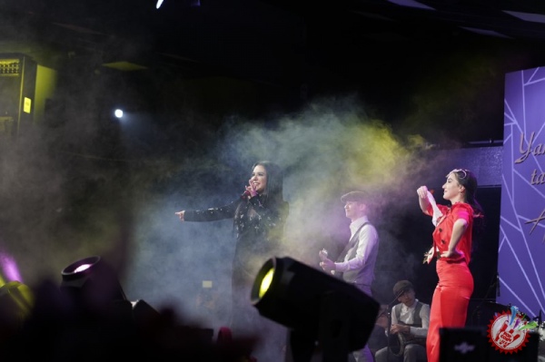 Нилуфар Усмонова альбом тақдимотини ўтказди