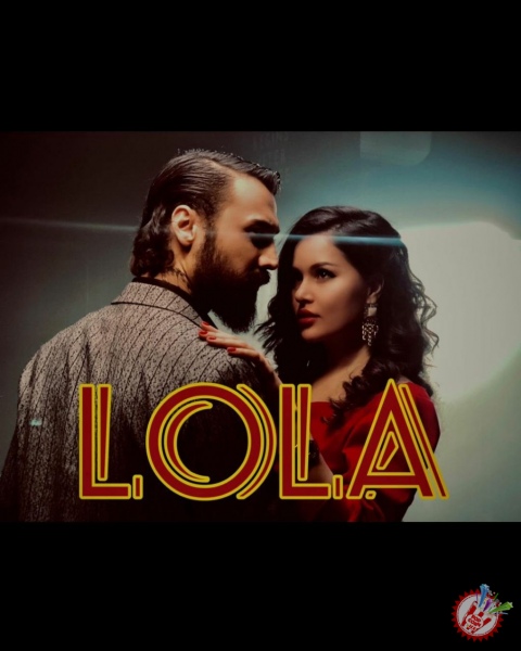 Феруза Норматова Ҳамдам Собировнинг клипида суратга тушди