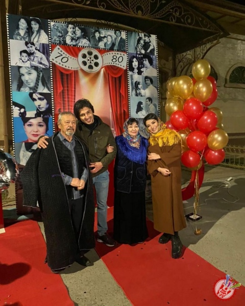 Ўзбекистон халқ артисти Лутфулла Саъдуллаев 80 ёшни қарши олдилар.