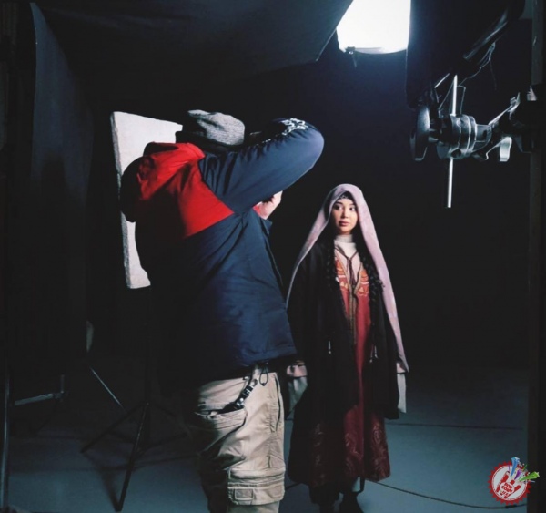 Асал Шодиева фотосиновда қатнашди