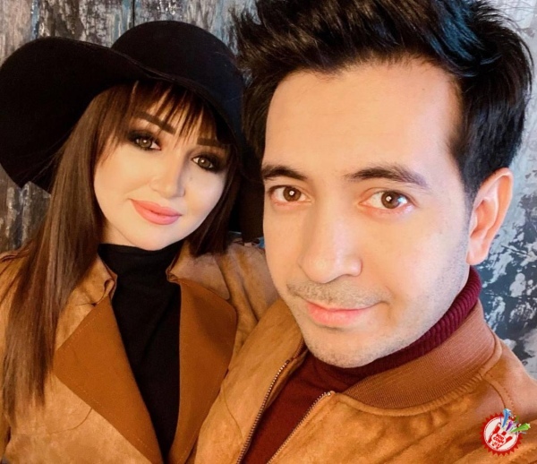 Ойбек ва Нигорадан уйғур мухлисларга туҳфа