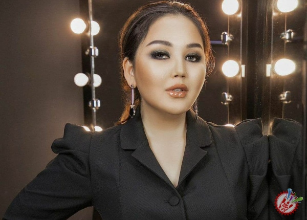 Умидахондан мавсумбоп совға