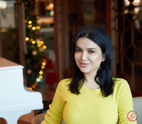 Нилуфар Усмонова 3 та тарона тайёрлаётганини маълум қилди