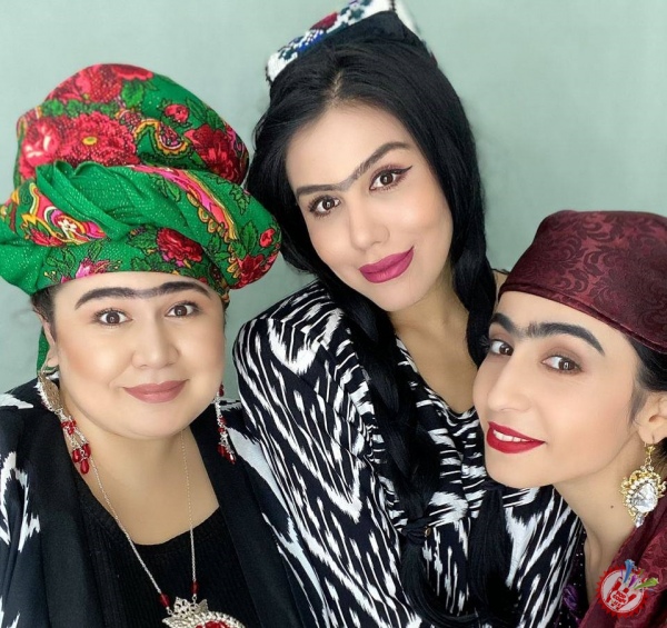 Афандининг қизларидан илк премьера