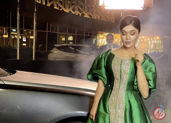 Зиёда янги саундтрек куйлади