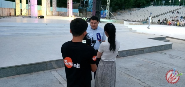 “Кўнгилларда Ватан мадҳи” номли галаконцерт бўлиб ўтди