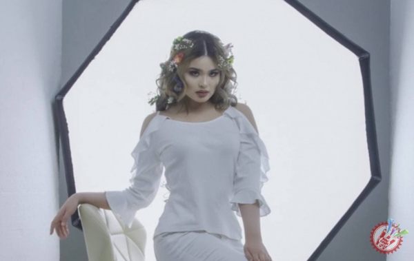 Маҳлиё янги қўшиқ устида иш бошлади