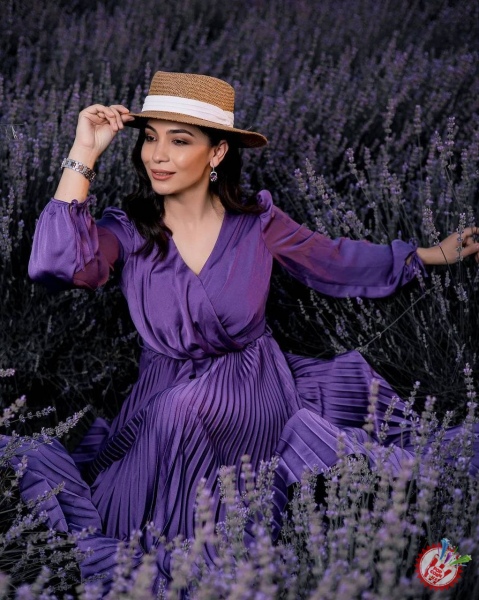 Райҳон Уласеновадан янги фотосессия