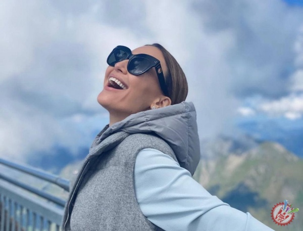 Лола Швейцария саёҳатига чиқди