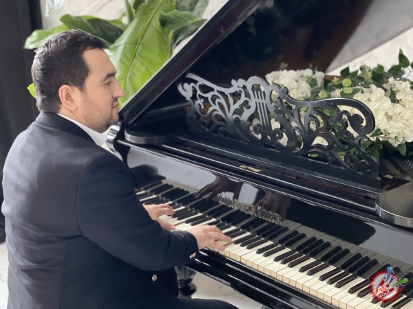 Азиз Абдуллаев янги видеоасарга қўл урди