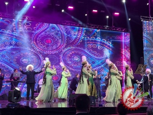 Бунёдбек Саидовнинг концертидан фоторепортаж