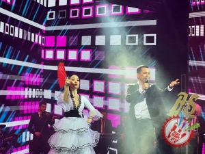 Бунёдбек Саидовнинг концертидан фоторепортаж