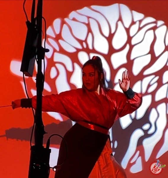 Умидахон ноодатий фотосессияни амалга оширди