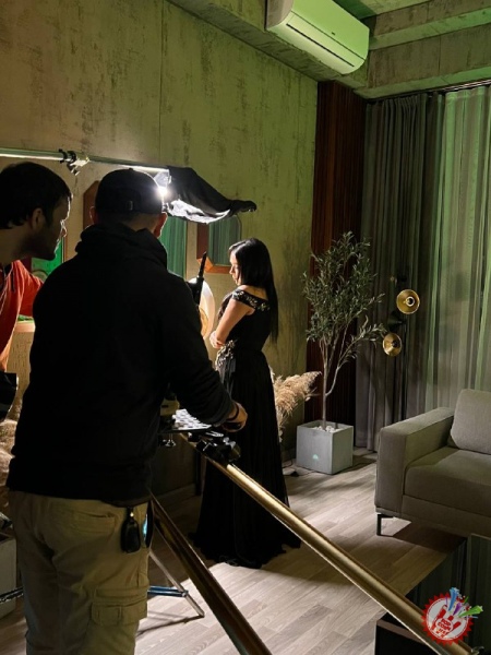 Нилуфар Усмонова янги клип суратга олдирди